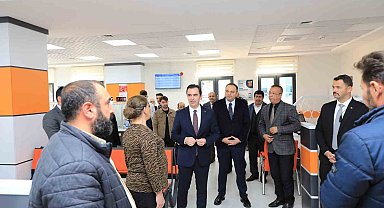 Bitlis Valisi Ahmet Karakaya Tatvan'da ziyaretlerde bulundu