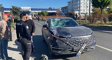 Bolu'da yola aniden çıkan 14 yaşındaki çocuğa otomobil çarptı