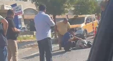 Boşanma aşamasındaki eşini adliye çıkışı çocuğunun gözleri önünde bıçakladı