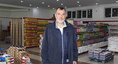 Bu markette nakit para ve kredi kartı geçmiyor