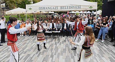 Bu şenlikte 7'den 70'e herkes çok mutlu