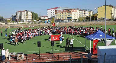 Bulanık'ta '2. Geleneksel Spor Şenliği' yapıldı