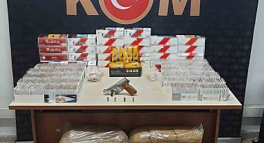 Burdur'da çok sayıda kaçak sigara ve silah ele geçirildi