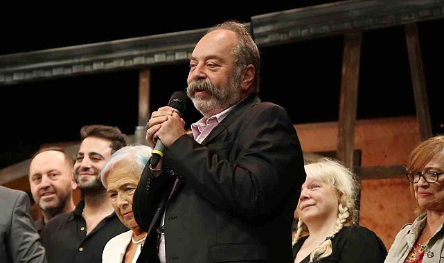 Bursa Şehir Tiyatroları Genel Sanat Yönetmeni Ali Düşenkalkar oldu