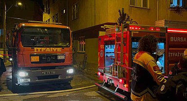 Bursa'da ev yangınında yatalak hasta ağır yaralandı