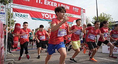 Bursalıların akın ettiği 11. Eker I Run, rekor katılımla gerçekleşti