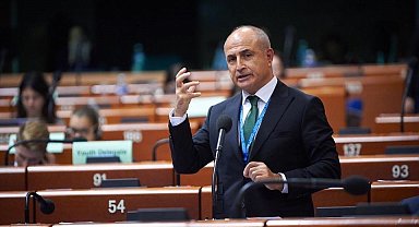 Büyükçekmece Belediye Başkanı Avrupa Konseyi Yerel ve Bölgesel Yönetimler Kongresi için Strasbourg gitti