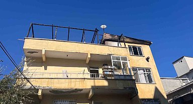 Büyükçekmece'de çatı katında korkutan yangın