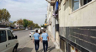 Büyükşehir zabıta ekiplerinden seyyara geçit yok