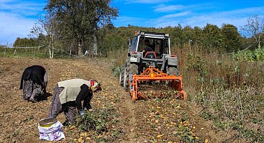 Büyükşehrin tarım makineleri üreticilerin ayağına gitti, işi yükü yüzde 70 kolaylaştı