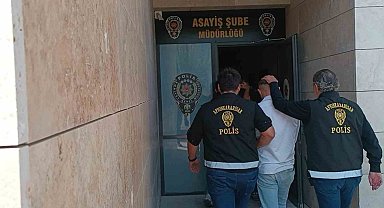 Camdan dışarıya çıkardıkları sürücüyü darp eden 3 şahsı polis yakaladı