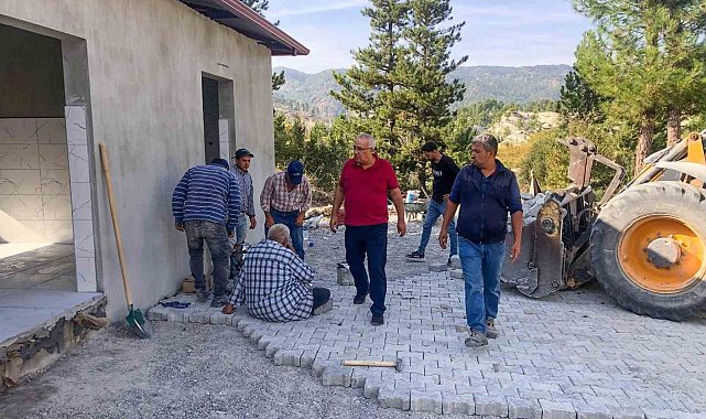 Çameli Belediyesi mahalleleri güzelleştiriyor