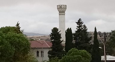 Çanakkale'de yıldırım düştü, cami minaresi yıkıldı