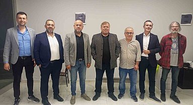 Çaycumalı tiyatrocular tiyatro çatısı altında resmileşti