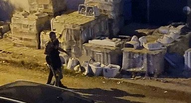 Ceza kesilirken alkol şişesini elinden bırakmadı