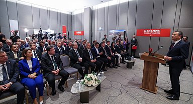 CHP Genel Başkanı Özel: "İktidarı bir şekilde erken seçime zorlamak durumundayız"