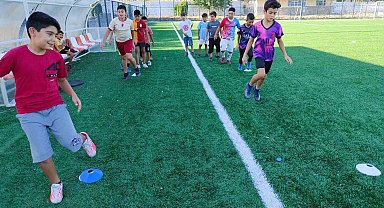 Çocuklar 14 yaşına gelene kadar yüzde 70 oranında sporu bırakıyor