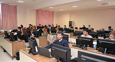 Coşkunöz Eğitim Vakfı'nın CEVHER Hibe Programı'nda yeni dönem başvuruları açıldı