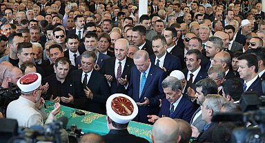 Cumhurbaşkanı Erdoğan, Recai Kutan'ın cenaze törenine katıldı