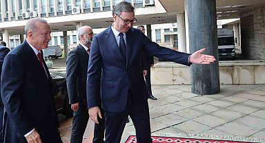 Cumhurbaşkanı Erdoğan, Sırbistan'da resmi törenle karşılandı