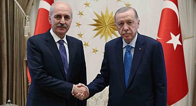 Cumhurbaşkanı Erdoğan, Türkiye Büyük Millet Meclisi Başkanı Numan Kurtulmuş'u kabul etti.