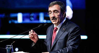 Cumhurbaşkanı Yardımcısı Cevdet Yılmaz: "Kendi ayaklarımız üzerinde çok güçlü bir şekilde durmak durumundayız"