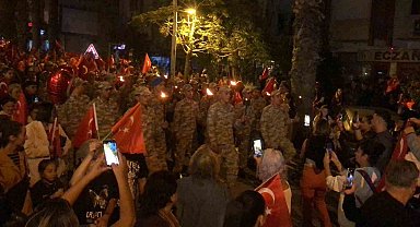 Datça'da 'Cumhuriyet' coşkusu fener alayı ile taçlandı