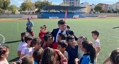 Dereceye giren sporculara ödülleri verildi