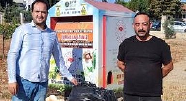 Didim'de çiftçiler zirai ilaç ambalajlarını getirerek sıvı gübre kazanıyor