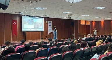 Didim'de üniversiteli gençlere 'narkotik' eğitimi