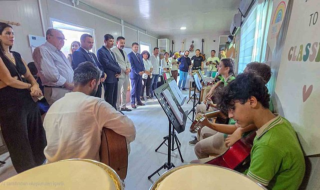 Doçentliğini göremeden depremde vefat eden Doktor İdil'in ismi müzik atölyesinde yaşatılacak