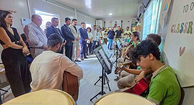 Doçentliğini göremeden depremde vefat eden Doktor İdil'in ismi müzik atölyesinde yaşatılacak