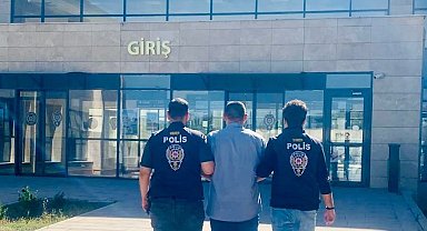 Dolandırıcılık suçundan aranan şahsı polis yakaladı