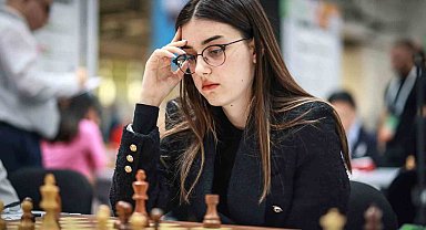 Dört yaşında başladığı satrançta "Kadın Uluslararası Usta" unvanını aldı