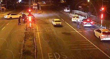 Drift yaparak polisten kaçan otomobil kapanla durduruldu: 85 bin 979 lira ceza yazıldı