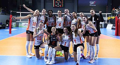 Eczacıbaşı Dynavit, Sultanlar Ligi'nde 4'te 4 yaptı