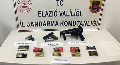Elazığ'da bir işletmede yapılan aramda ruhsatsız tabanca ele geçirildi