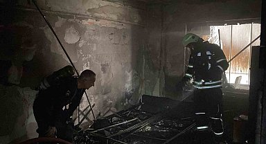 Elazığ'da ev yangını: 1 kişi dumandan etkilendi