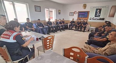 Elazığ'da jandarma personeline biyokaçakçılık eğitimi