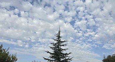 Elazığ'da sirrokümülüs bulutları görsel şölen sundu