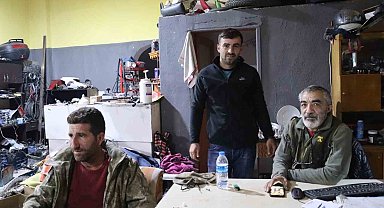 Elektrik sayaçlarının okunmamasına tepki gösteren vatandaşlar: "Kota aşıldığı için fazla para ödemek zorunda kalıyoruz"