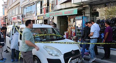 Emekli polis kendini vurdu