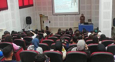 Emet MYO'da, "Evlilik öncesi hayat arkadaşımı nasıl seçerim?" başlıklı eğitim