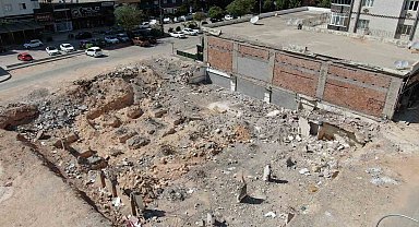 Emre Apartmanı davasında sanık, şok talebi sonrası salondan çıkartıldı