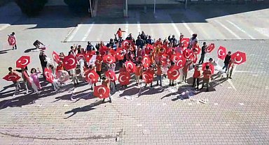 Erzincan'da fidan dikme ve uçurtma şenliği etkinliği düzenlendi