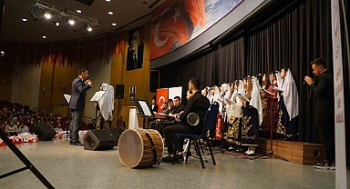 Erzurum'da devlet korumasındaki çocuklar konser verip sergi açtı