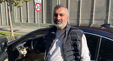 Esenyurt'ta oto fareleri iş başında: Bir gecede 3 otomobili böyle soydular, oto galeriyi de soymaya çalıştılar