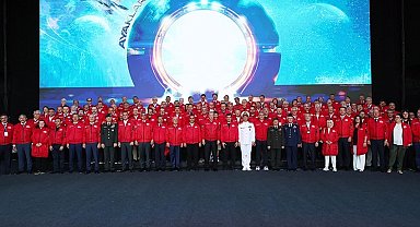 ETÜ Teknofest Adana'ya damga vurdu