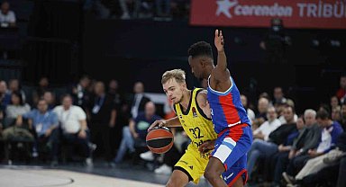 EuroLeague'de Türk derbisinin kazananı Fenerbahçe Beko