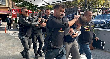 Evli çifti 11 bin 750 dolar dolandıran şahıslardan 1'i tutuklandı